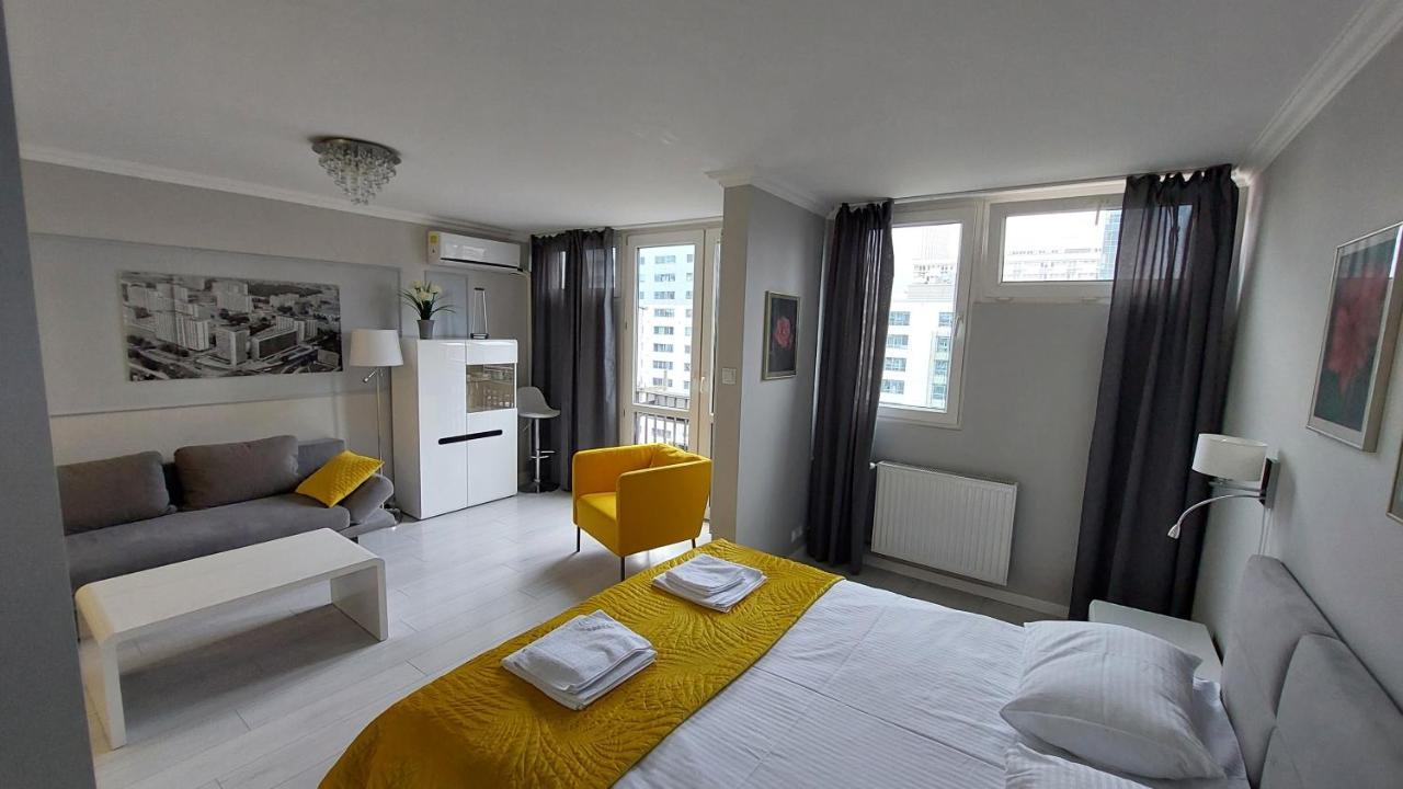 Elegancki Apartament W Sercu Warszawy Varsavia Esterno foto